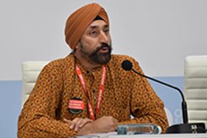 Harjeet Singh speaking at COP 25 in Madrid